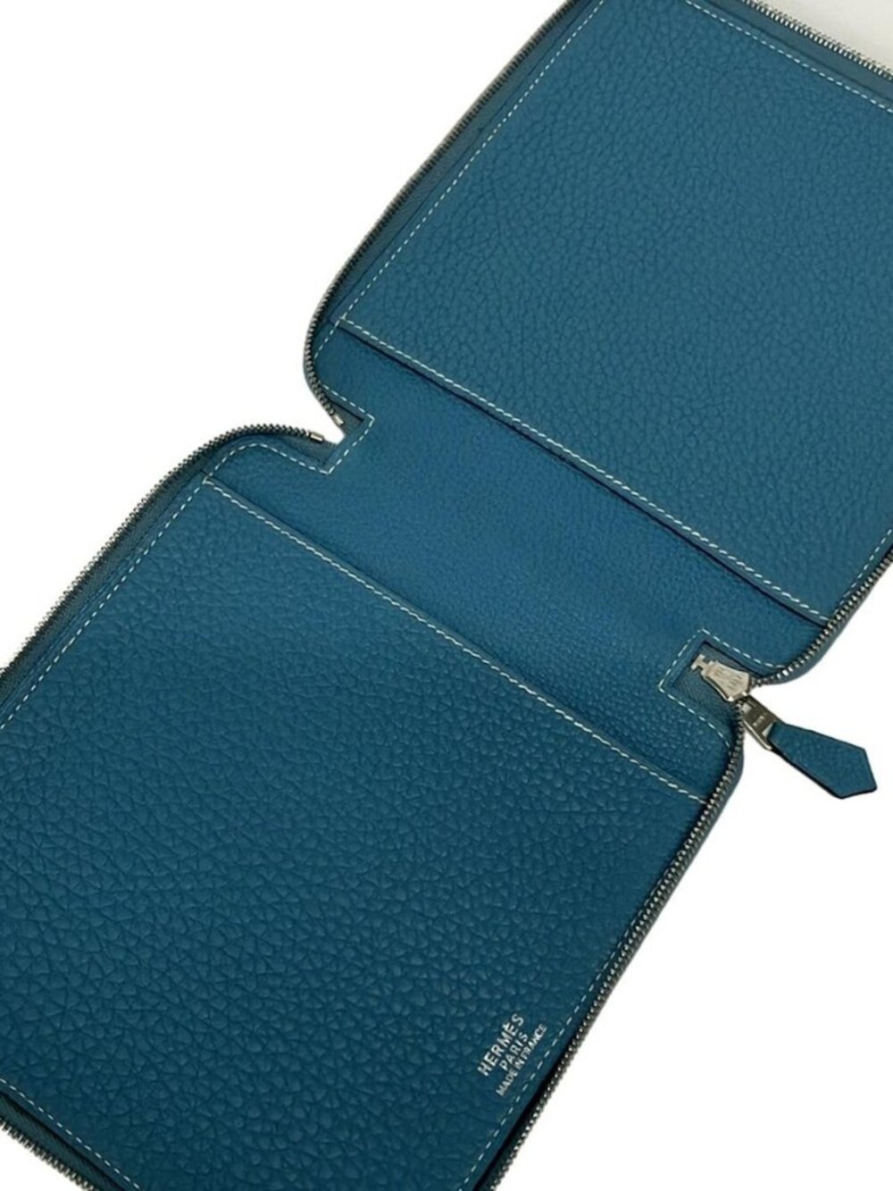 HERMES saxe blue Taurillon Clemence Square G Accessory Case - Picture 5 of 7